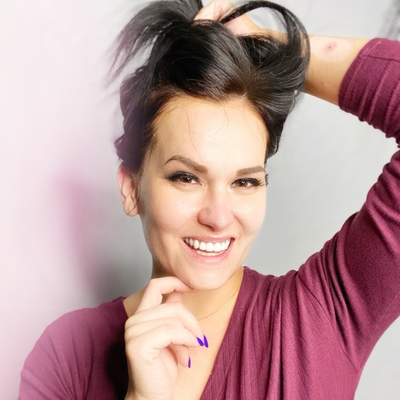 I'm Rachel ❤️❤️ Bookmark my closet - Picture 3 of 8